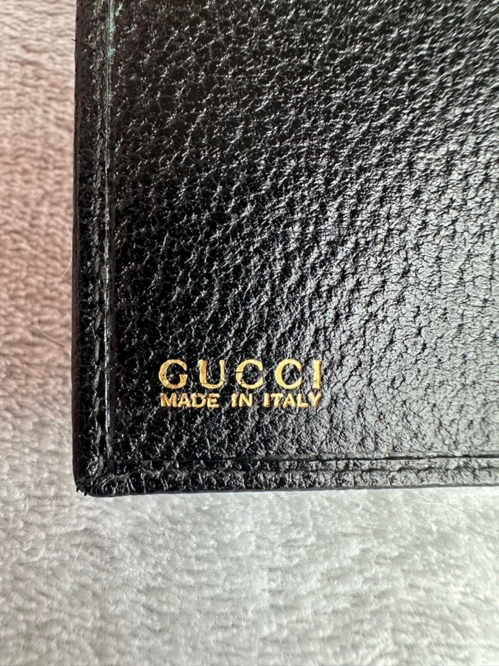Gucci Black Leather Wallet Gold Clasp Vintage Made in Italy ✨ - Picture 2 of 14